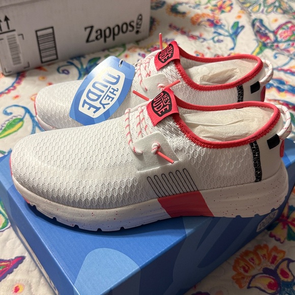 **Price Firm** Hey Dude Sirocco W Sport Stripe White/Pink Vacation Size: W 11 - Picture 5 of 11